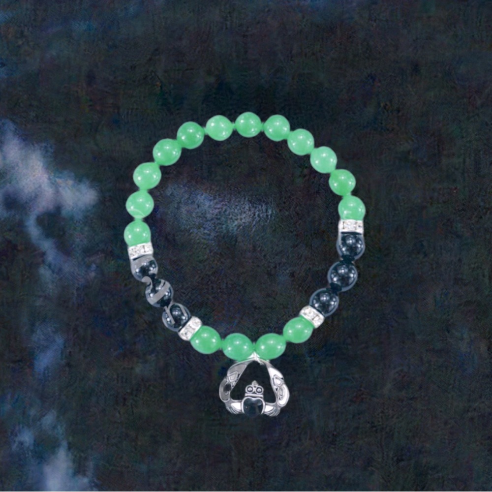 Irish Claddagh Beaded Bracelet- NWT